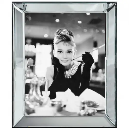 By Kohler Einzigartig und handgefertigt  Bild Frühstück bei Tiffany's 50x4,5x60cm Audrey Hepburn (112331)