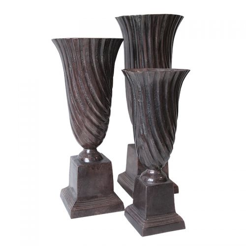 By Kohler Einzigartig und handgefertigt  Vase 29x29x77cm Verdreht Groß (104788)