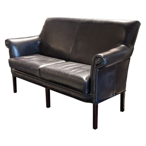By Kohler Einzigartig und handgefertigt  Kent 2-Sitzer 140x65x95cm (200205)