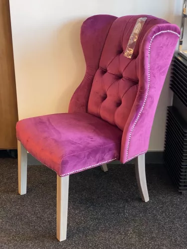 By Kohler Einzigartig und handgefertigt  SALE Roxy Beistell-Esszimmerstuhl – Juke Magnolia 160 – neue graue Beine – ja antike Nägel – silberner Ring (111168)