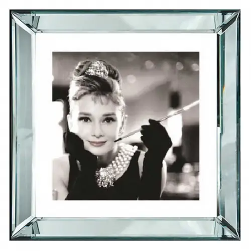 Einzigartig und handgefertigt  Audrey Hepburn Frühstück bei Tiffany 50x4,5x50cm Passepartout