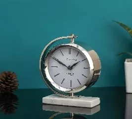 By Kohler Einzigartig und handgefertigt  Table Clock Hanibal (202147)